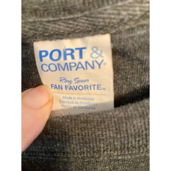 HOSTS PICK! “Stuffed" with baby Sweatshirt Size L - Picture 4 of 5